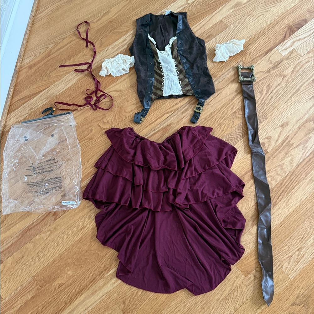 Women’s pirate costume pirate skirt